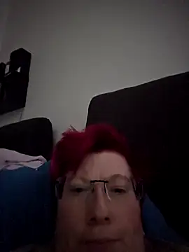 dieGeile0411 online show from 10/29/25, 11:23