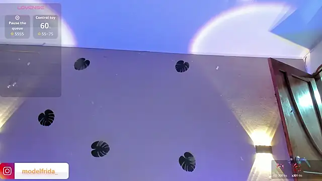  frida1 online show from 10/01/25, 01:06