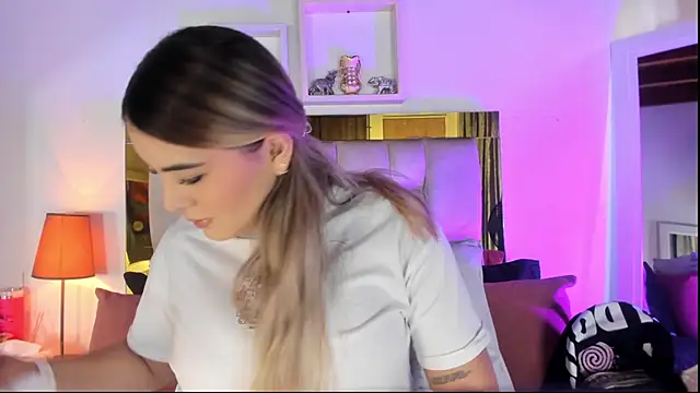 emmy r online show from 11/20/25, 12:05