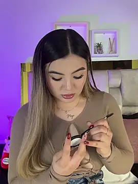 emmy r online show from 12/16/25, 12:10