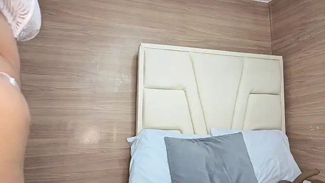 Salome Adams1 online show from 04/23/26, 12:04