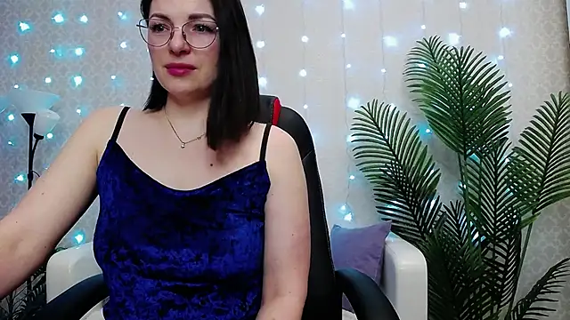 Camelia Lillie online show from 03/17/26, 01:10