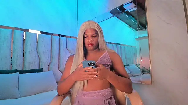 ari monet online show from 12/14/25, 11:48