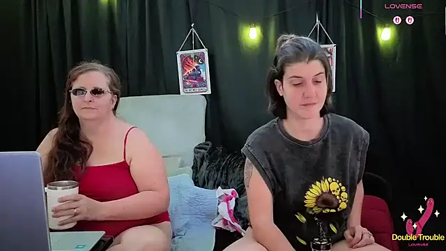 Sexy Mama-69 online show from 12/03/25, 07:23