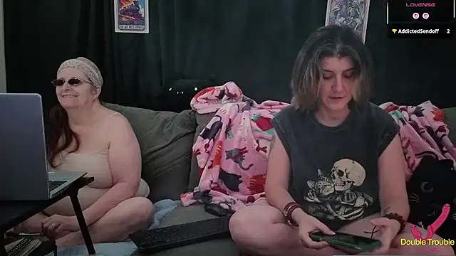 Sexy Mama-69 online show from 02/02/26, 06:28