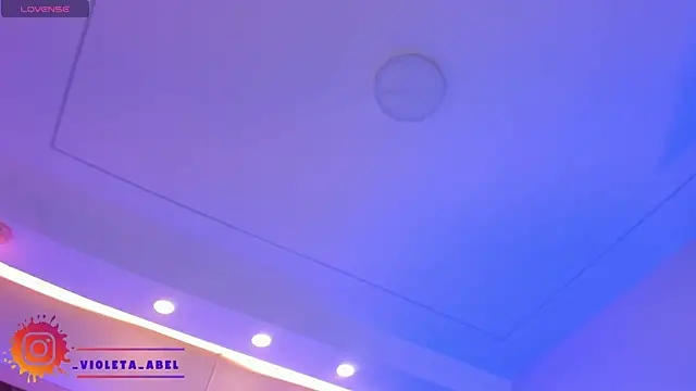 Snapshot of VioletaAbel chatting on 02/20/25, 11:31 VioletaAbel online show from 02/20/25, 11:31