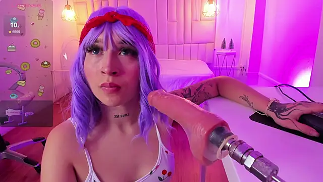 Snapshot of EriKlein chatting on 12/11/24, 08:50 EriKlein online show from 12/11/24, 08:50