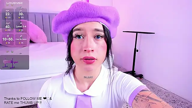 Snapshot of EriKlein chatting on 02/04/25, 08:17 EriKlein online show from 02/04/25, 08:17