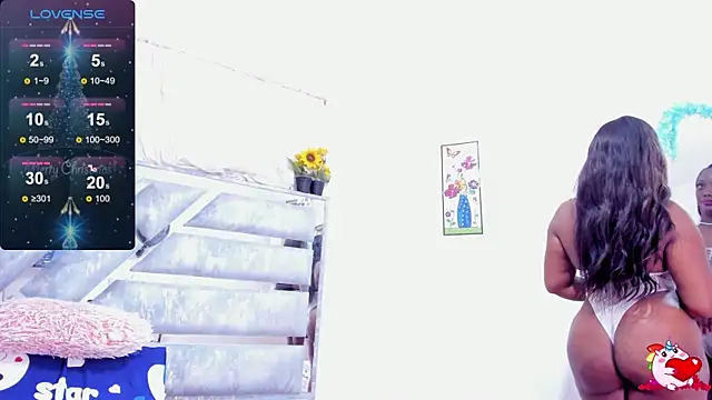 RoxannaBlanche online show from 12/18/24, 02:17