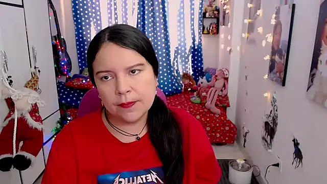 Snapshot of claryssa_ chatting on 12/10/24, 07:43 claryssa online show from 12/10/24, 07:43