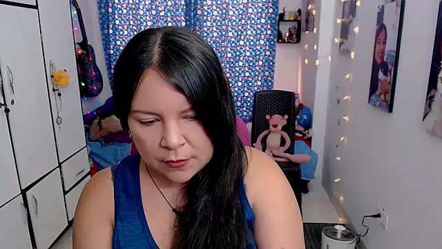 Snapshot of claryssa_ chatting on 09/08/25, 07:13 claryssa online show from 09/08/25, 07:13