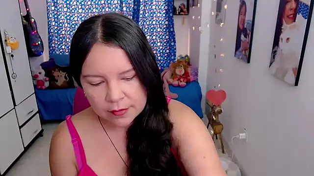 claryssa  online show from 03/06/26, 06:15