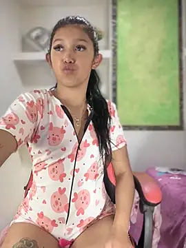 emily rosse04 online show from 02/23/25, 01:32