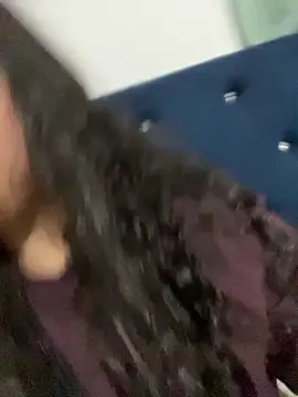 CurlyGirl 1 online show from 01/06/26, 11:07