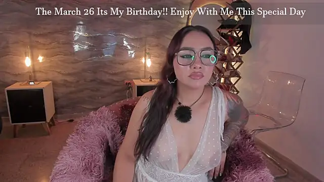 samara smithh online show from 03/24/26, 03:44