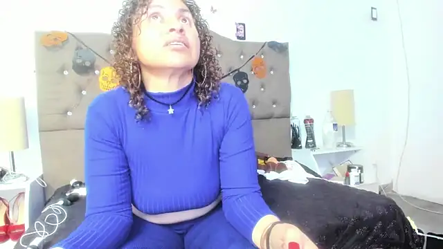 SheraHadee online show from 11/03/25, 10:42