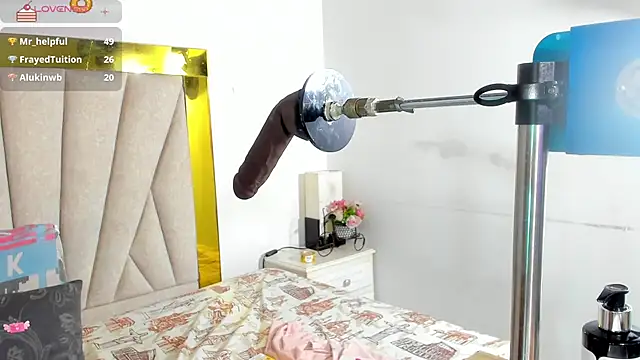 angel dthroatt online show from 12/07/24, 03:19