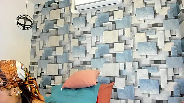 angel dthroatt online show from 04/22/26, 12:07