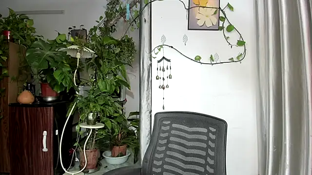 Snapshot of Oliver_Nl chatting on 05/21/26, 03:57 Oliver Nl online show from 05/21/26, 03:57
