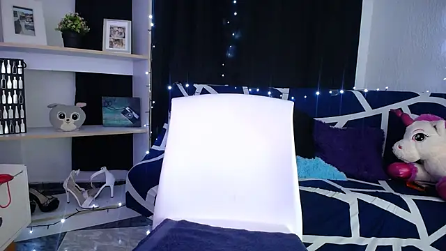 BellaLiz  online show from 01/25/25, 01:54