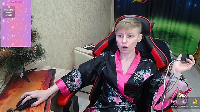 Alexis Gordon online show from 01/02/25, 07:51