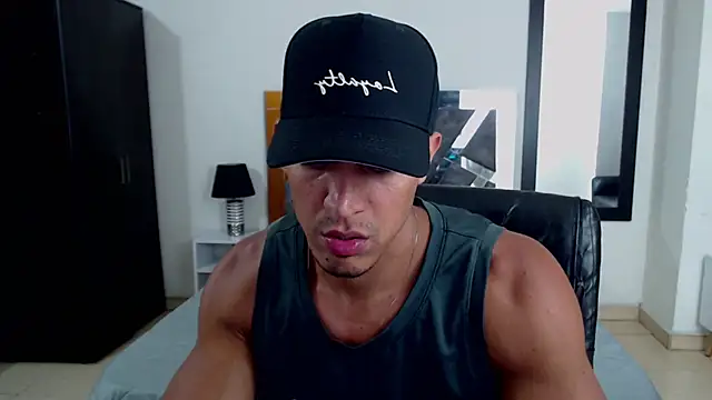 Frank heaven01 online show from 01/15/25, 01:34