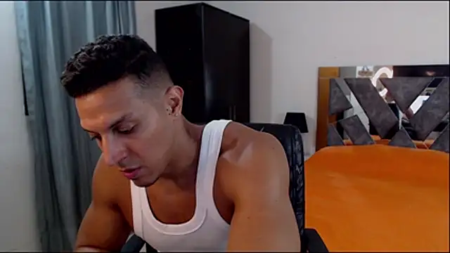 Frank heaven01 online show from 12/01/25, 12:15