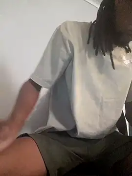 Snapshot of koolbend chatting on 01/14/26, 05:02 koolbend online show from 01/14/26, 05:02