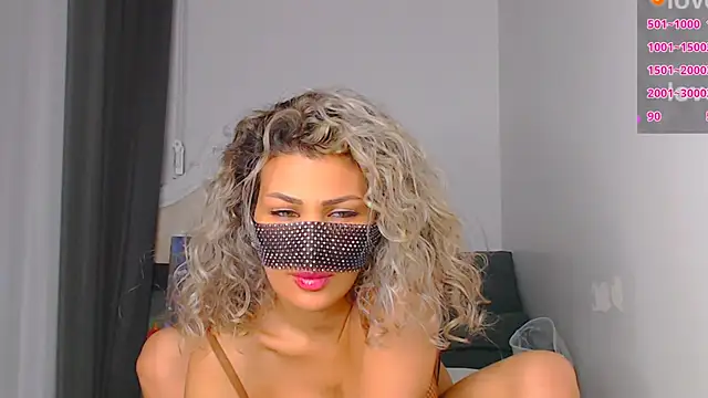 Snapshot of Turkish_Latina chatting on 01/10/25, 03:18 Turkish Latina online show from 01/10/25, 03:18