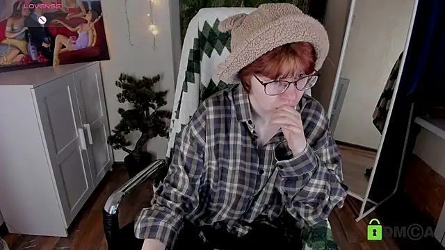 Melissa Wells online show from 11/30/25, 03:27