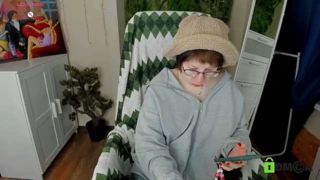 Melissa Wells online show from 02/14/26, 03:53