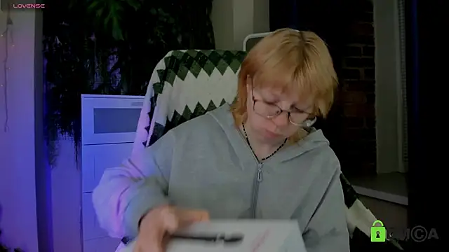 Melissa Wells online show from 04/23/26, 10:12