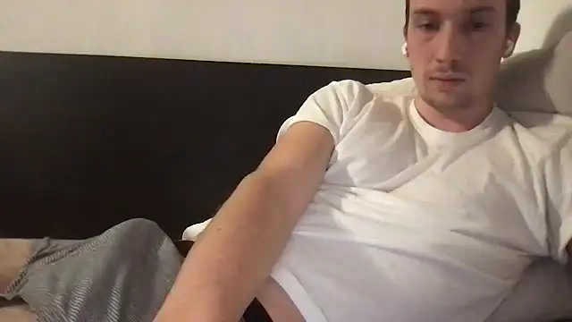 hungandfun05 online show from 02/06/25, 05:19