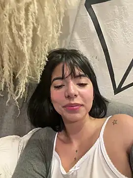 NicolRoss  online show from 04/07/26, 11:15