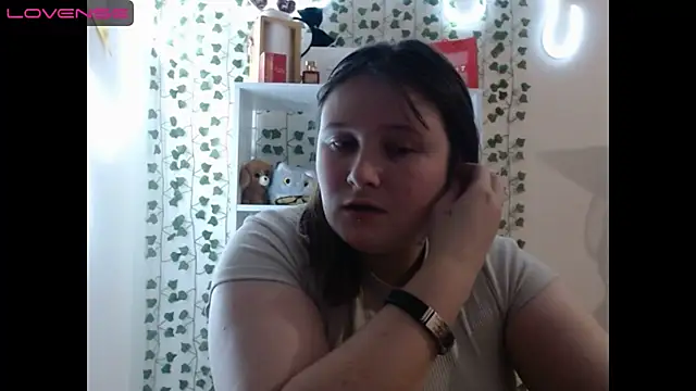 Light Luna online show from 01/12/25, 05:01