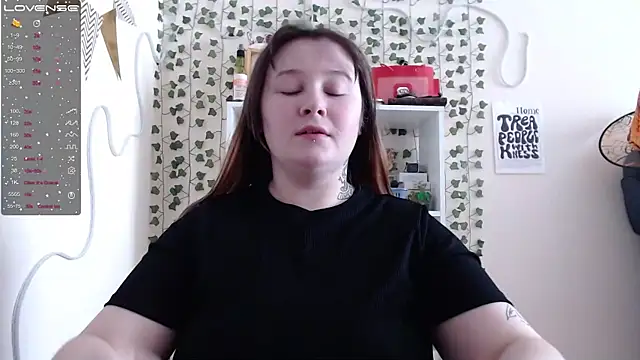 Light Luna online show from 02/04/25, 05:53