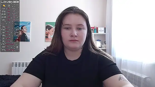 Light Luna online show from 02/08/25, 04:57