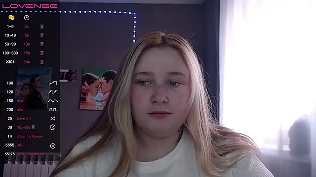 Light Luna online show from 11/02/25, 08:06