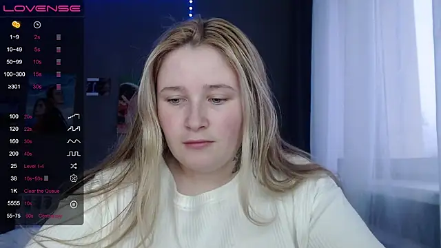 Light Luna online show from 11/03/25, 10:16