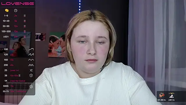 Light Luna online show from 11/13/25, 03:11