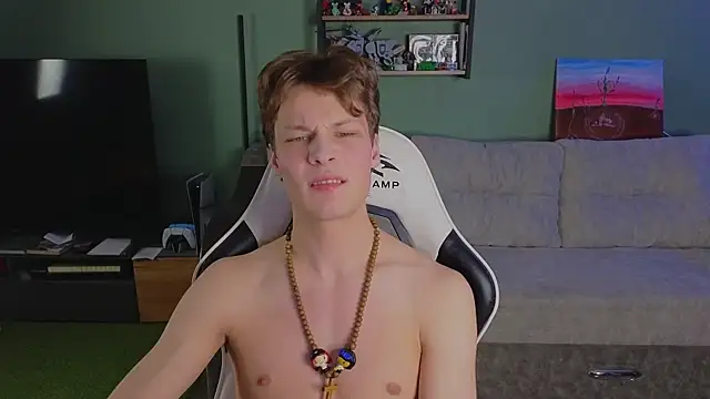 TeddyLiLboy online show from 12/18/25, 05:30