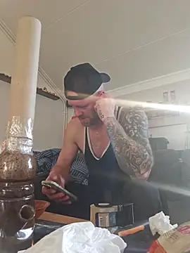 eltoulou online show from 12/15/25, 12:53