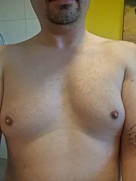 Picknick84 online show from 11/18/25, 02:32