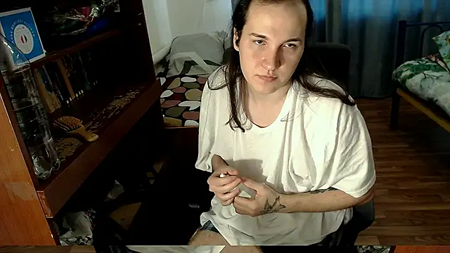 EvaMiron online show from 01/30/25, 09:04