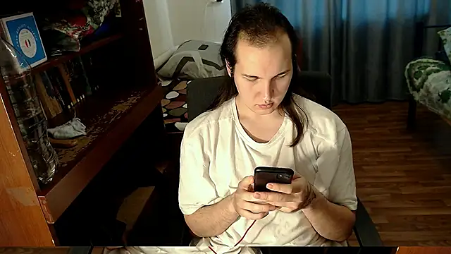 EvaMiron online show from 02/01/25, 10:37