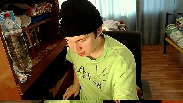 EvaMiron online show from 02/08/25, 07:48