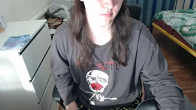 EvaMiron online show from 09/10/25, 03:23