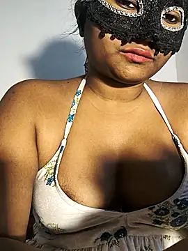 FANTASY QUEEN 07 online show from 04/12/26, 09:58