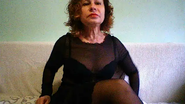 Snapshot of Mat_Elenore chatting on 09/30/25, 06:51 Mat Elenore online show from 09/30/25, 06:51