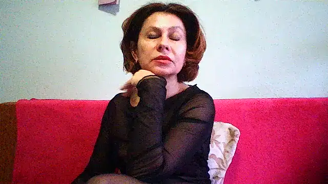 Snapshot of Mat_Elenore chatting on 02/07/26, 07:34 Mat Elenore online show from 02/07/26, 07:34